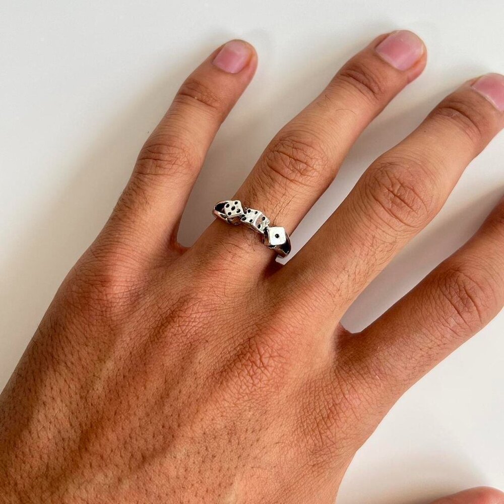 y2k 2000s vintage dice chrome silver ring